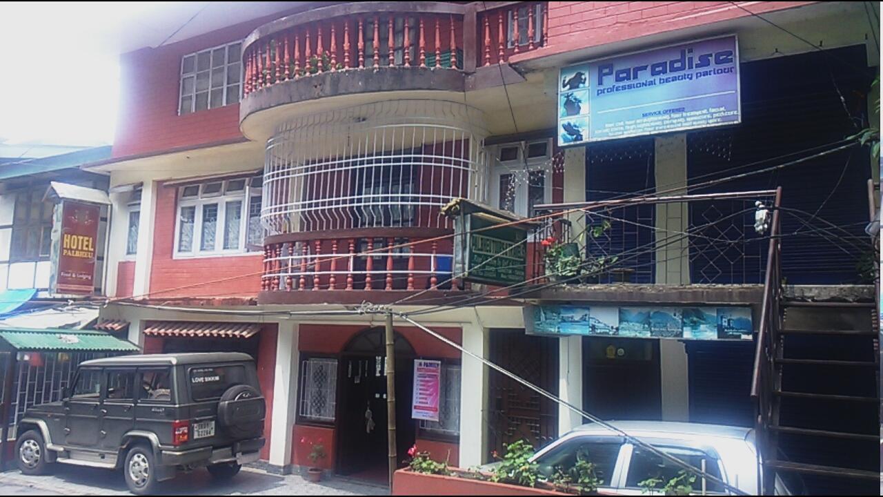 Hotel Palbheu Gangtok Ngoại thất bức ảnh